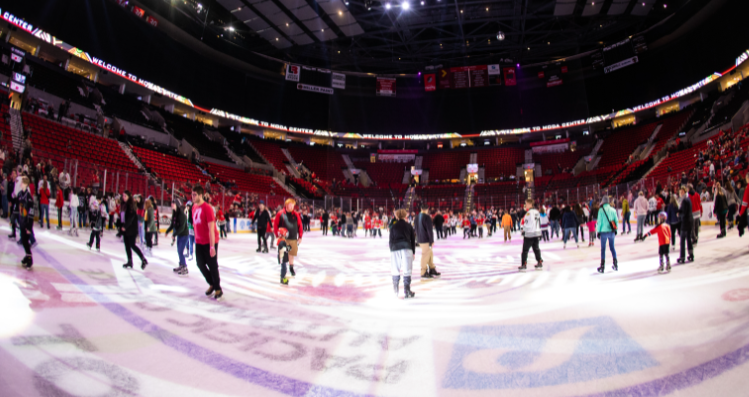 Home | Winterhawks Skating Center